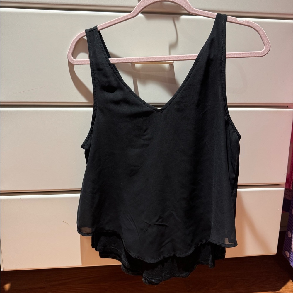 Valette black top